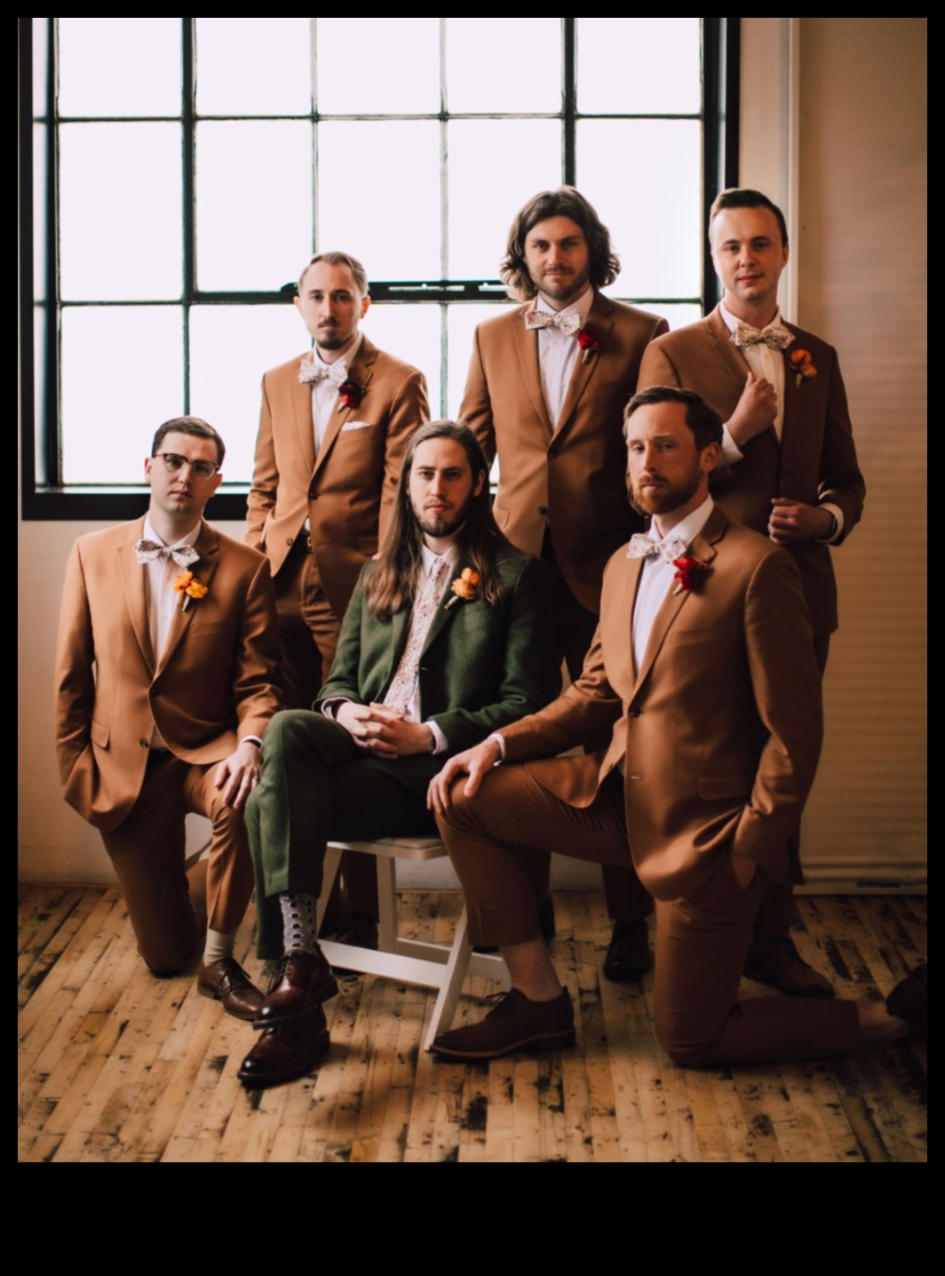 Ținuta mirelui cu eleganță clasică triumfă în stilul atemporal 3 Eleganță clasică: Triumful ținutei mirelui