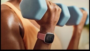 Mama expertă în tehnologie: gadgeturi pentru a impresiona de Ziua Mamei